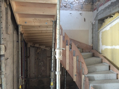 Escalier coulé sur place aux Sables d'Olonne Pays de la Loire 85